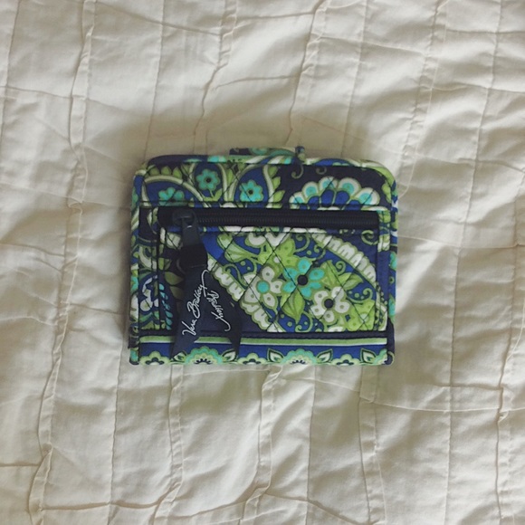 NWOT Vera Bradley wallet in Rhythm & Blues print - Picture 3 of 3
